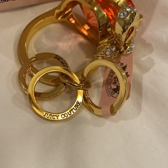 NWT Juicy couture large heart and bow engagement ring keychain - Picture 5 of 10